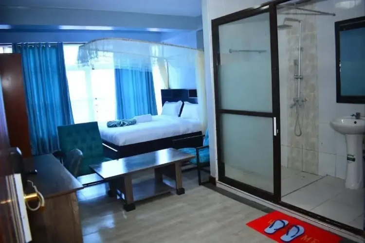 Brimak Hotel
