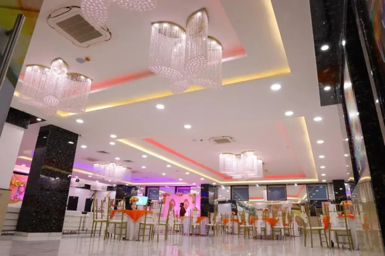 Chhavi Hotels