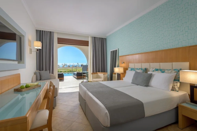 Superior Private Pool Double room beachfront
