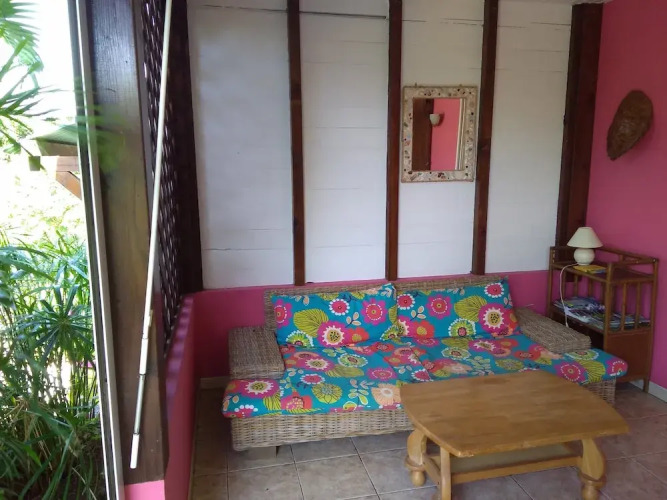 Villa BagatelleOver view