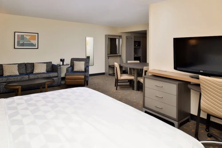 Double Suite