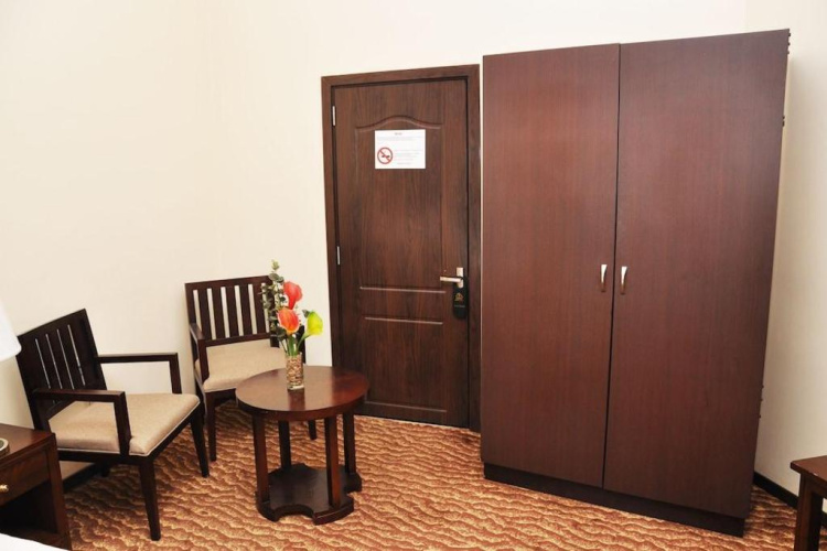 Garr Hotel