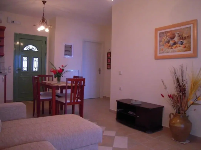 2 Bedrooms Luxury Apartment