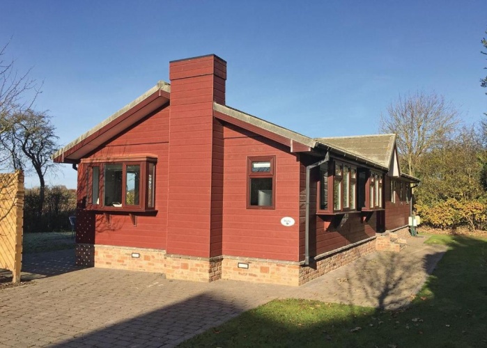 3 Bedrooms Cottage