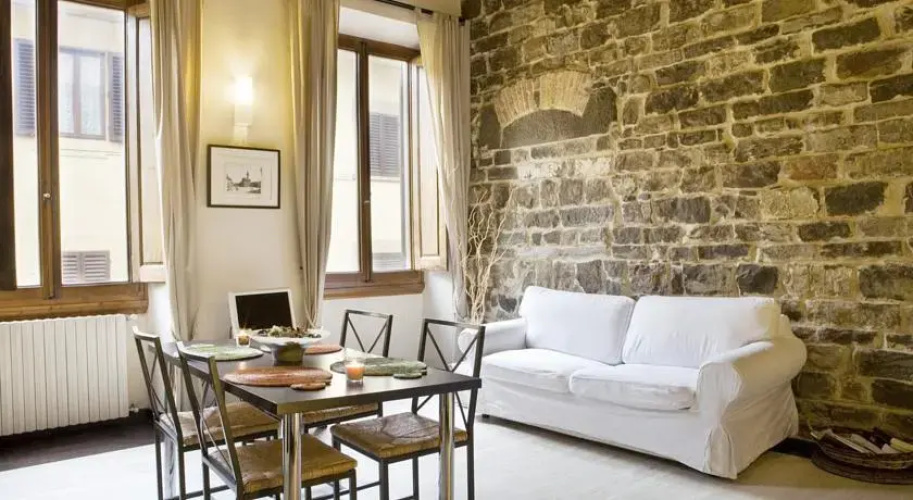 Signoria Apartments