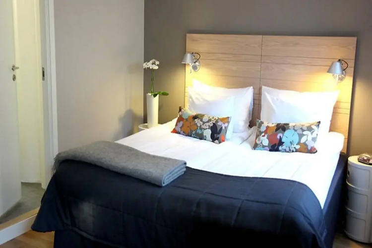 Hotell Aston