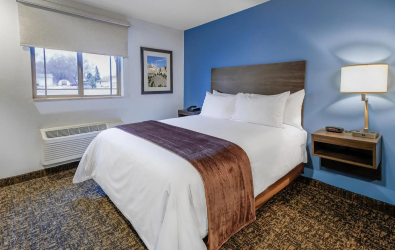 My Place Hotel-Portland East, OR