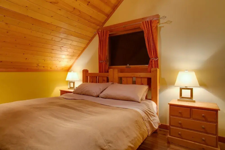 Mount 7 Lodges