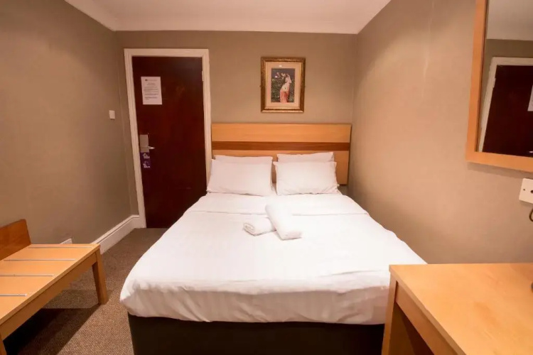 Newham Hotel