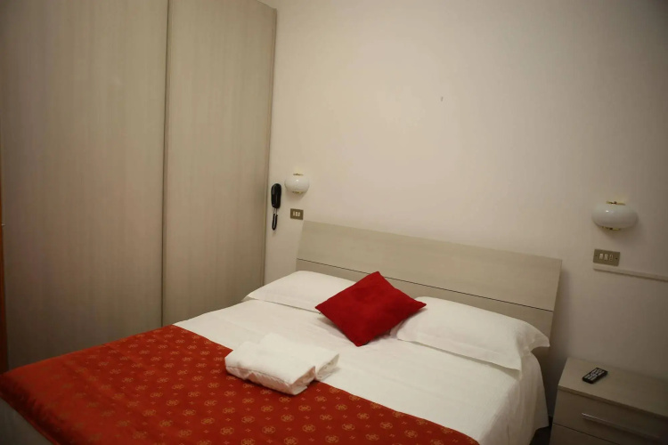 New Hotel Jolie