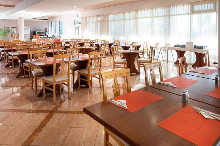 Sovereign Beach Hotel photo 16