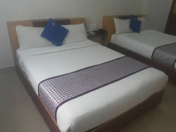 Hotel White Parrot
