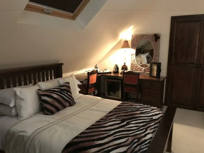 The Lodge At Ruddington
