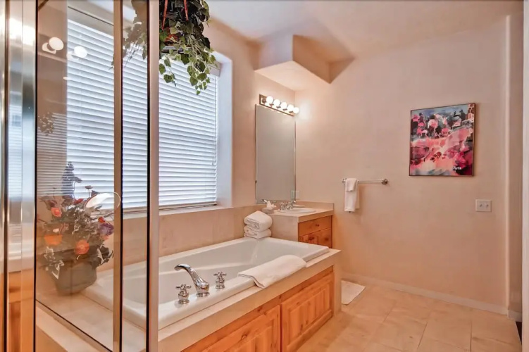 River Ridge 20 - 4 Br Condo