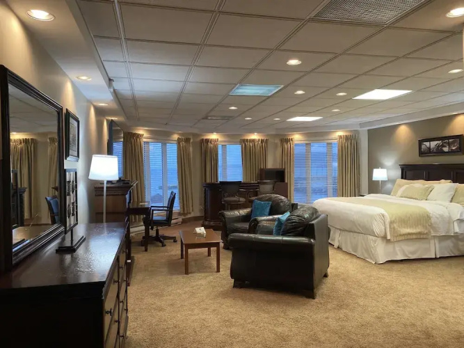 Ocean View Hotel