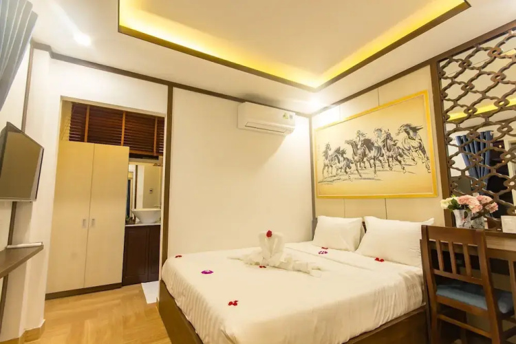 Lagoon Homestay