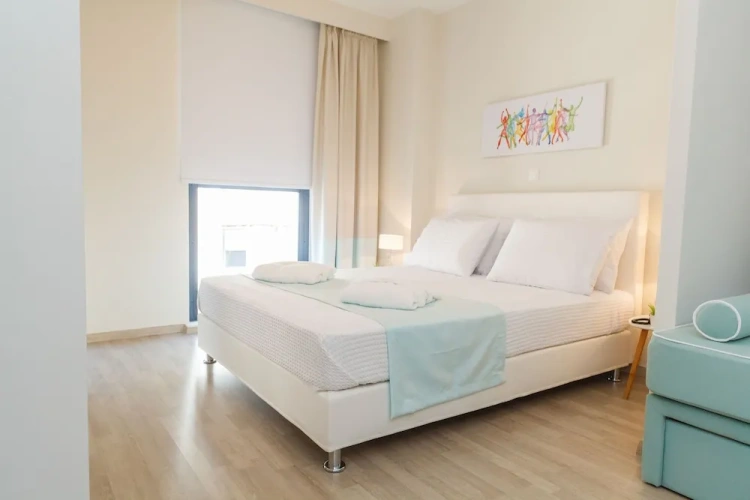 Luxury Double Suite with city view