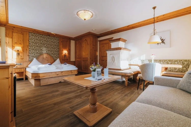 2 Bedrooms Family Suite with balcony
