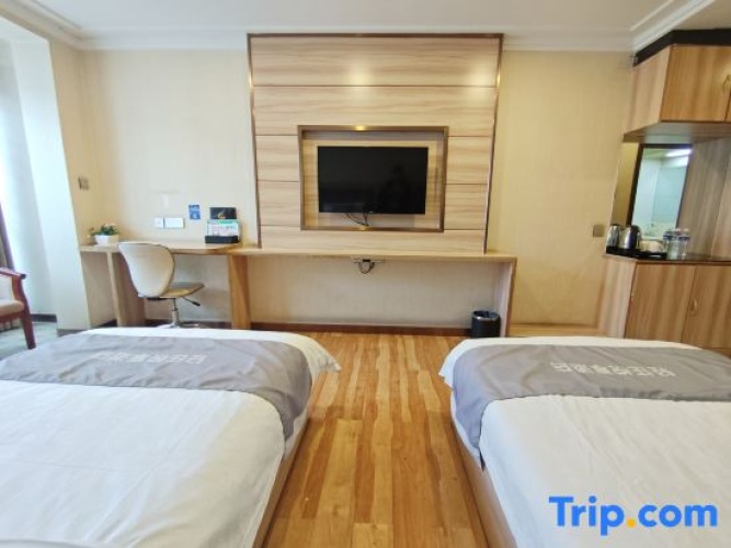 Economy Twin room