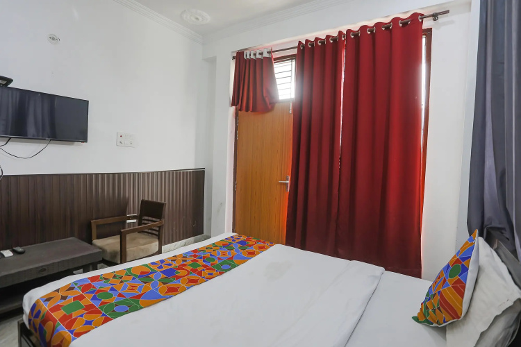 Fabexpress Samira Residency