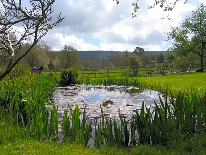 Brook Barn