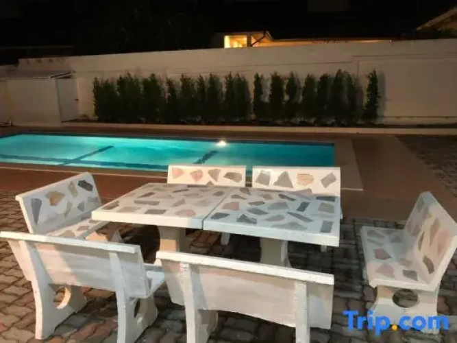 The Pool House Pattaya No.6