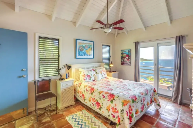 3 Bedrooms Villa