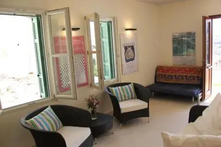 KARMI Apartments