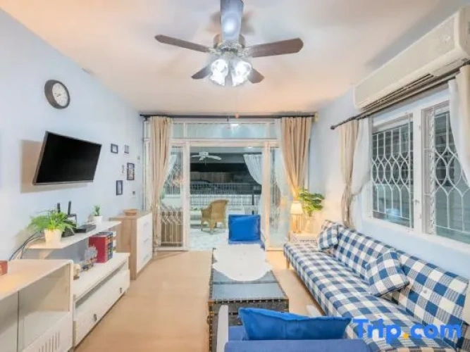 3 Bedrooms Family Villa