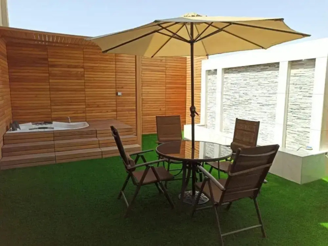Reef Home Hotel