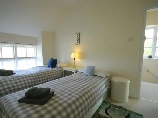 Honeysuckle Cottage