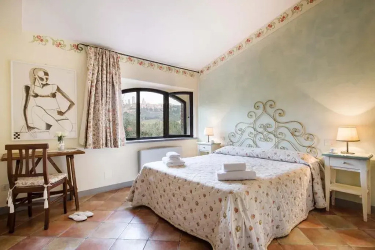 Diffuso Bed  Breakfast San Gimignano