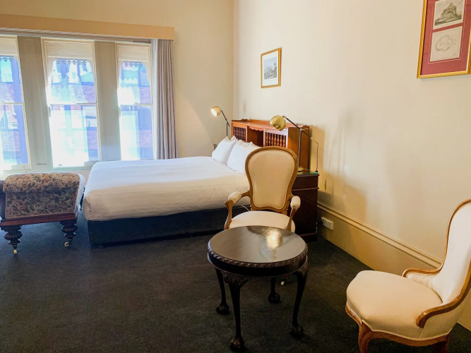 The Macquarie Hotel
