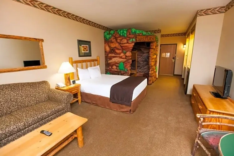 Suite with balcony