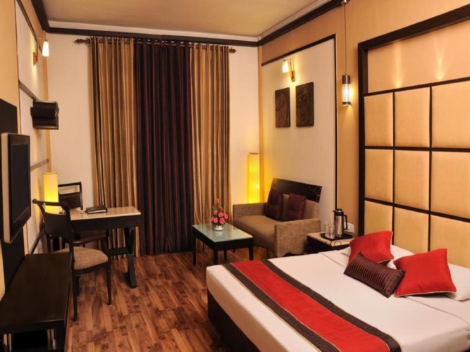 Executive Double room with view