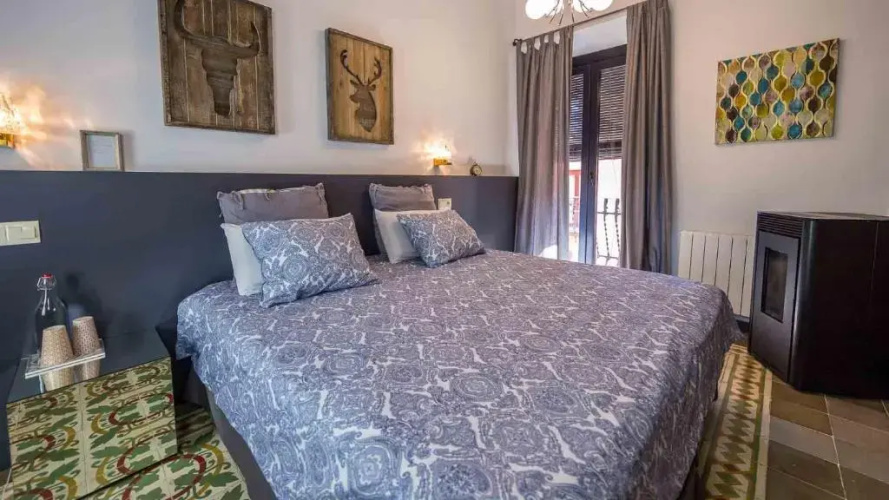 Groc Rooms