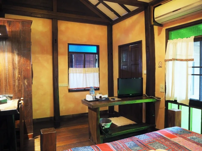 2 Bedrooms Villa with balcony