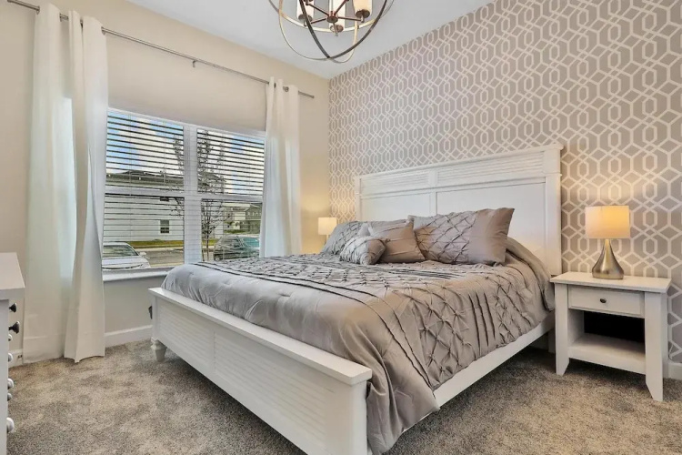 392 OC - 4BR Splendor: Private Pool