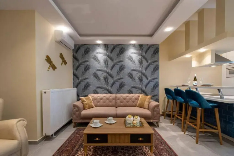 Maison De Luxx, A9 Central Lux