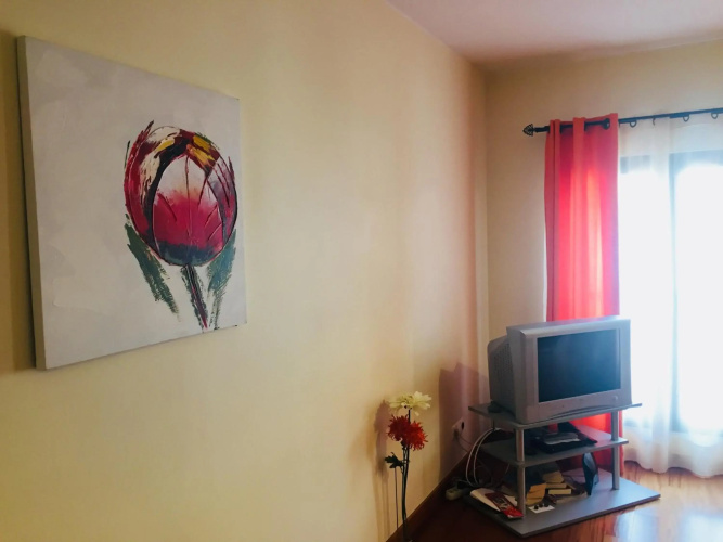 Estacada Apartment