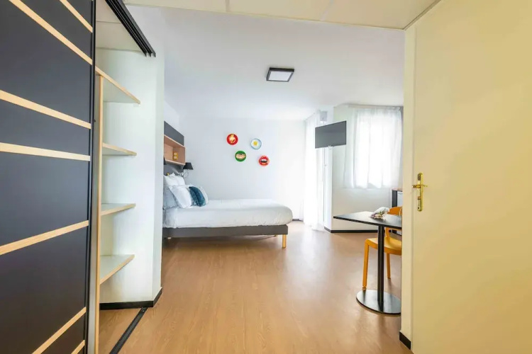 Le Hüb Grenoble Hotel