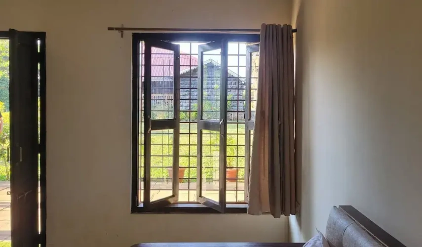 Luxury Quadruple room with balcony and with land view