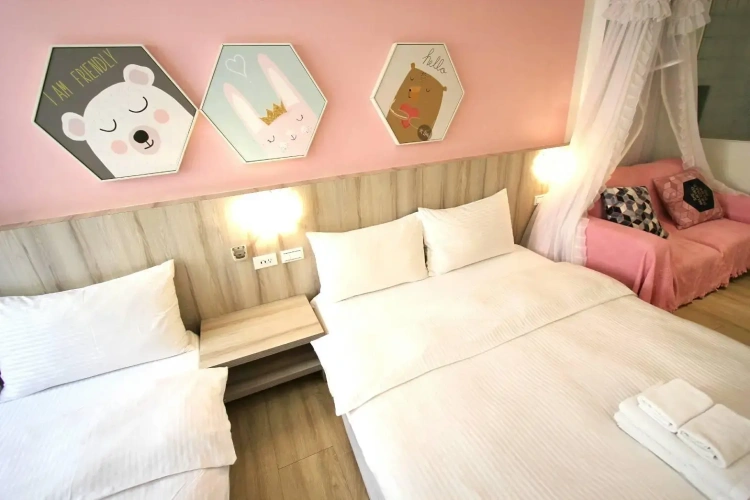 Standard Quadruple room
