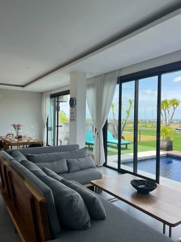 Deluxe Villa