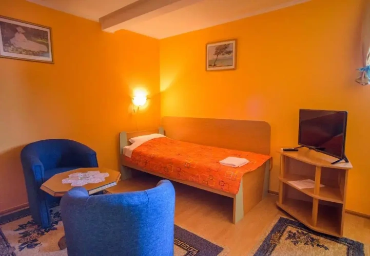Standard Single room