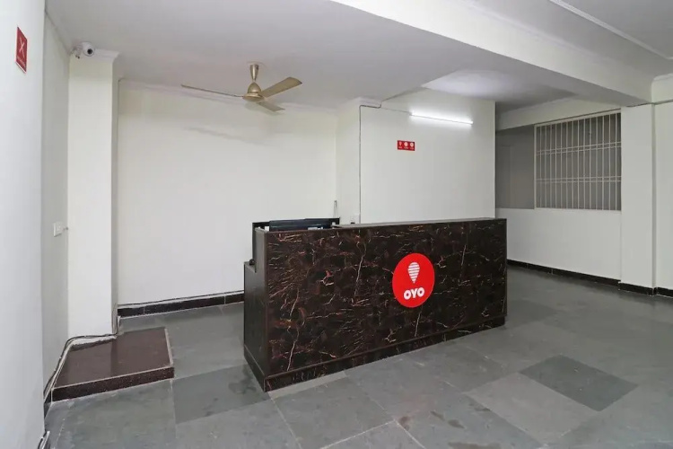 OYO 10172 Dhruv Residency