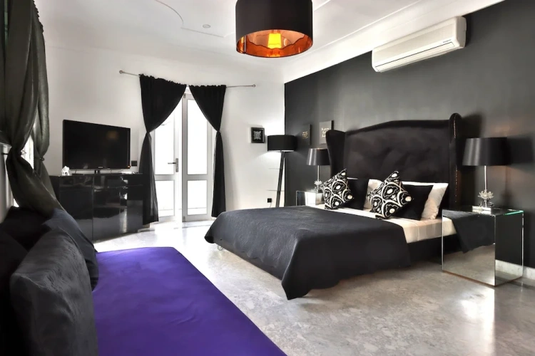 Standard Family room