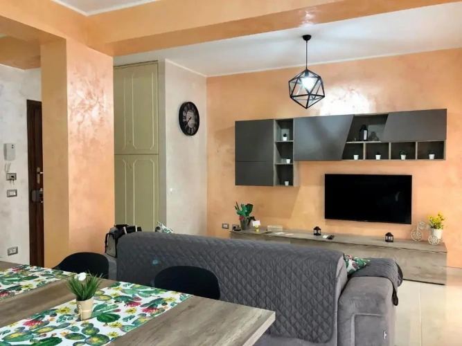 3 Bedrooms Apartment