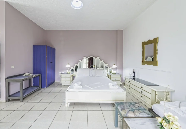 Classic Triple room