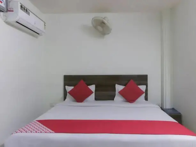 Hotel Chandra Deep